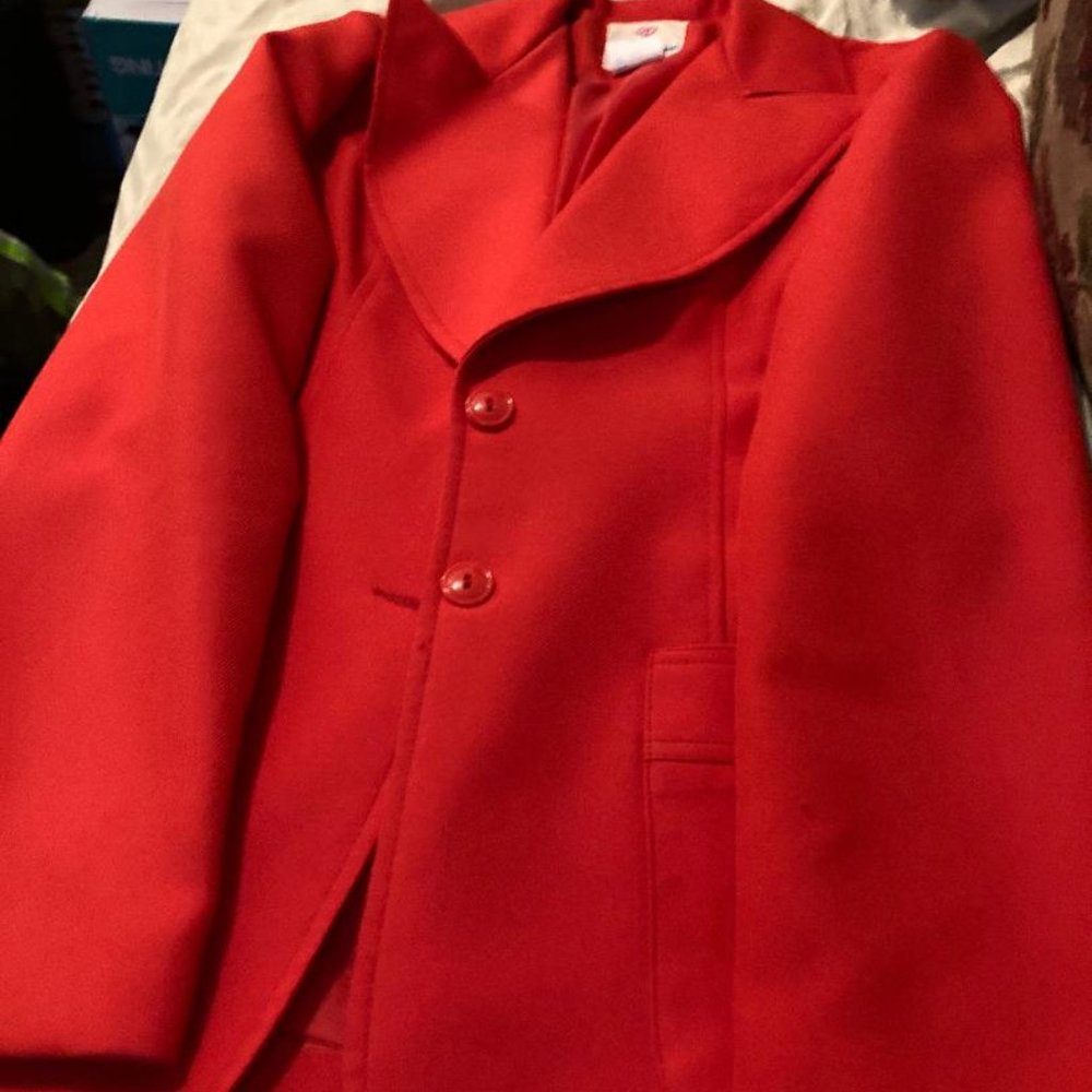 FESTIVE RED BLAZER